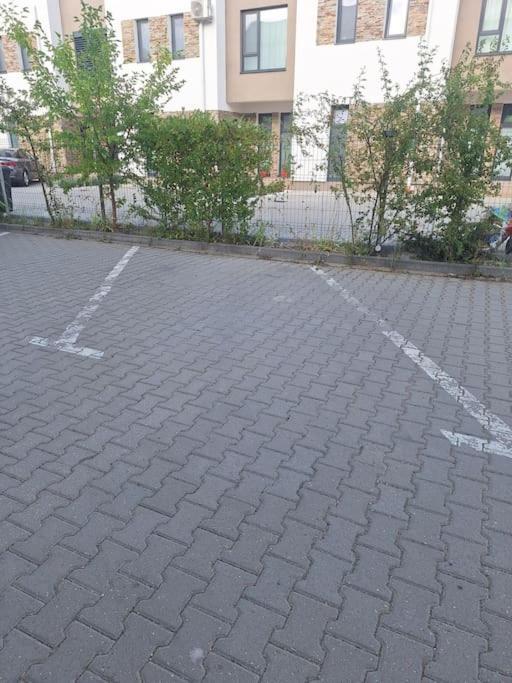 Braytim Residence Free Private Parking Giroc Bagian luar foto